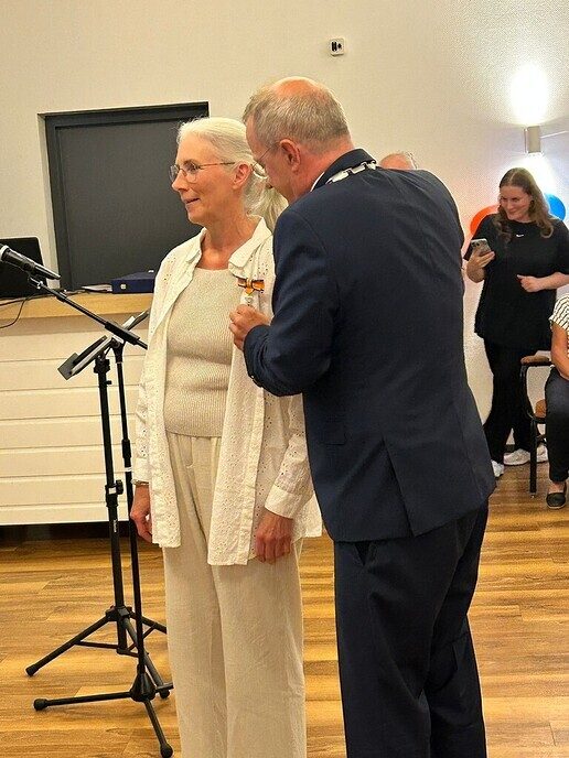 Koninklijke onderscheiding voor Rebecca Feenstra - Foto: Ingezonden foto