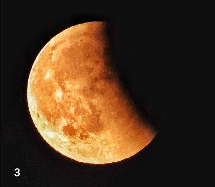 Maansverduistering  - Foto: Femmie Smink