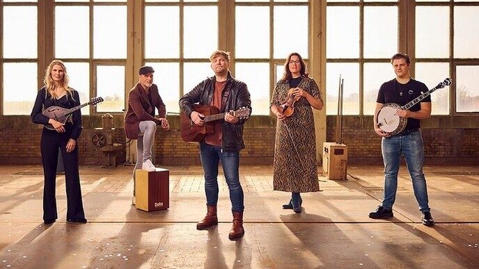 Seamus and the Horses in Theater de Stoomfabriek