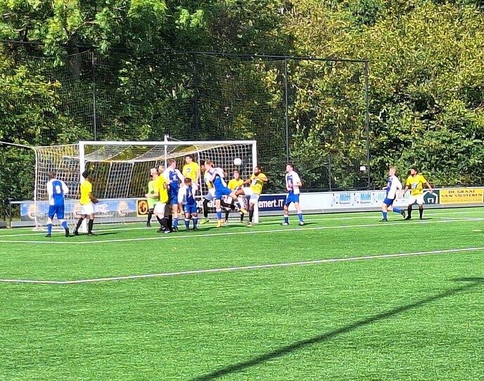 Slechte vertoning tegen pover SV Zwolle - Foto: Ingezonden foto