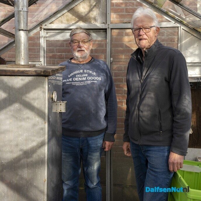 Vrienden Ben en Henk houden van vis(sen) - Foto: Paul Scholten