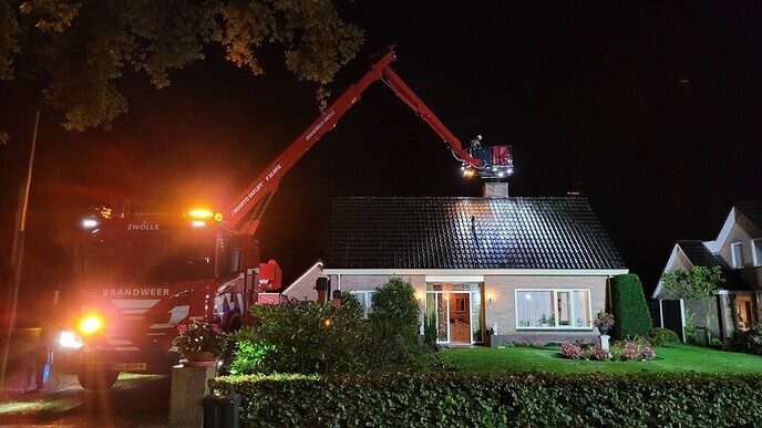 Meer over de schoorsteenbrand Vilsteren - Foto: Niels Jansen