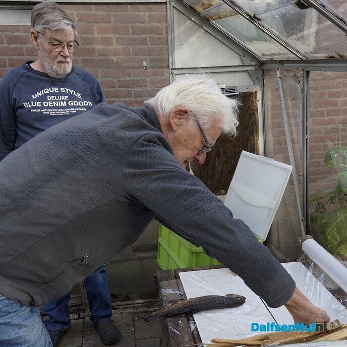Vrienden Ben en Henk houden van vis(sen) - Foto: Paul Scholten