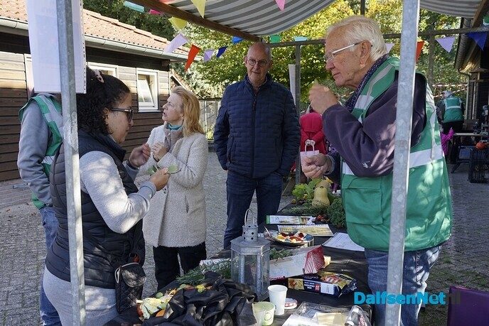 Veel belangstelling voor Rondje Groen bij Lindehoeve - Foto: Paul Scholten
