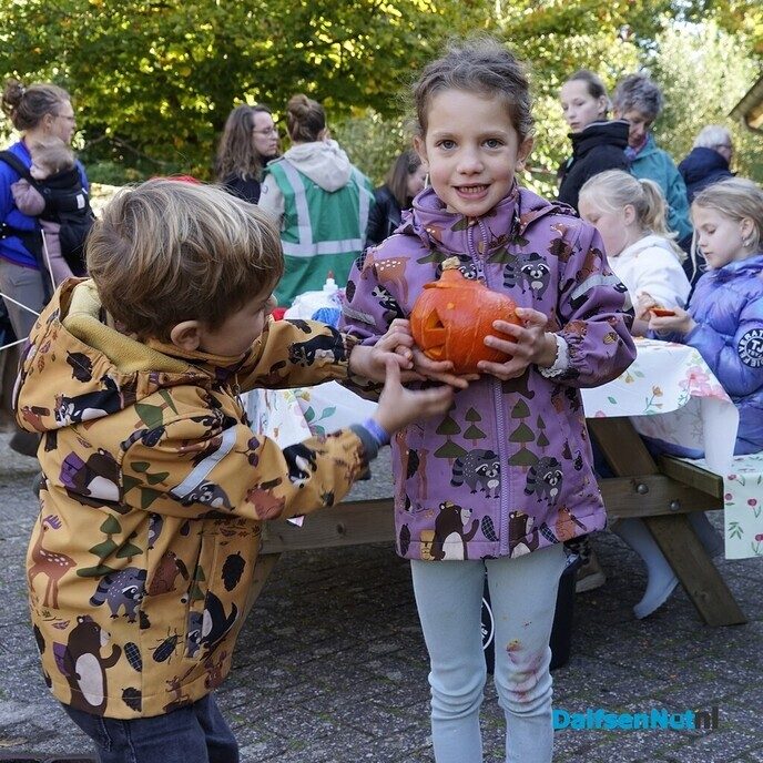 Veel belangstelling voor Rondje Groen bij Lindehoeve - Foto: Paul Scholten