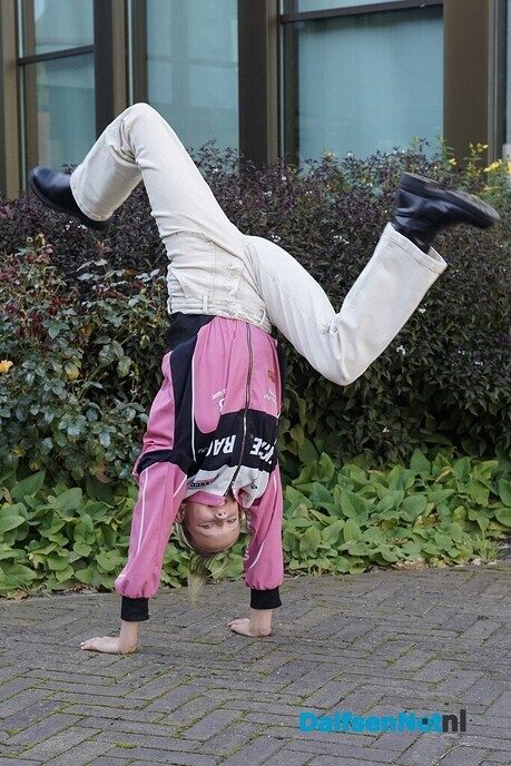 Milou Groen, de nieuwe kinderburgemeester van Dalfsen, is super sportief. - Foto: Paul Scholten