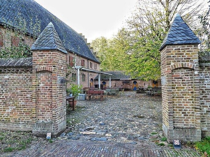 Femmie reisde af richting Arnhem, ook om foto’s te maken - Foto: Femmie Smink