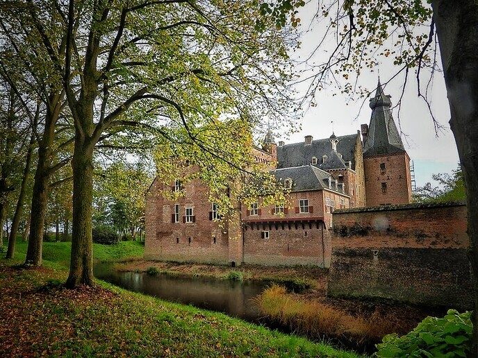 Femmie reisde af richting Arnhem, ook om foto’s te maken - Foto: Femmie Smink