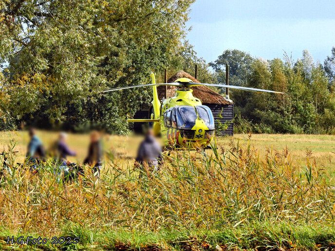 Lifeliner 4 landt op Bellingeweer
