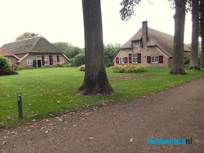 Landgoed huizen (aangepast) - Foto: Willy