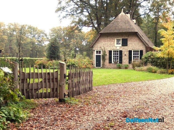 Landgoed huizen (aangepast) - Foto: Willy