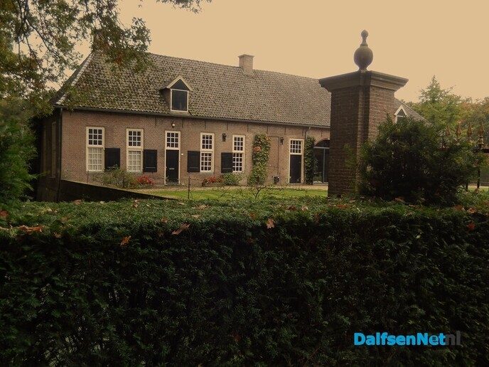 Landgoed huizen (aangepast) - Foto: Willy
