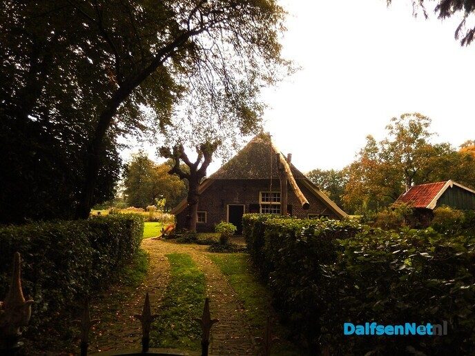 Landgoed huizen (aangepast) - Foto: Willy