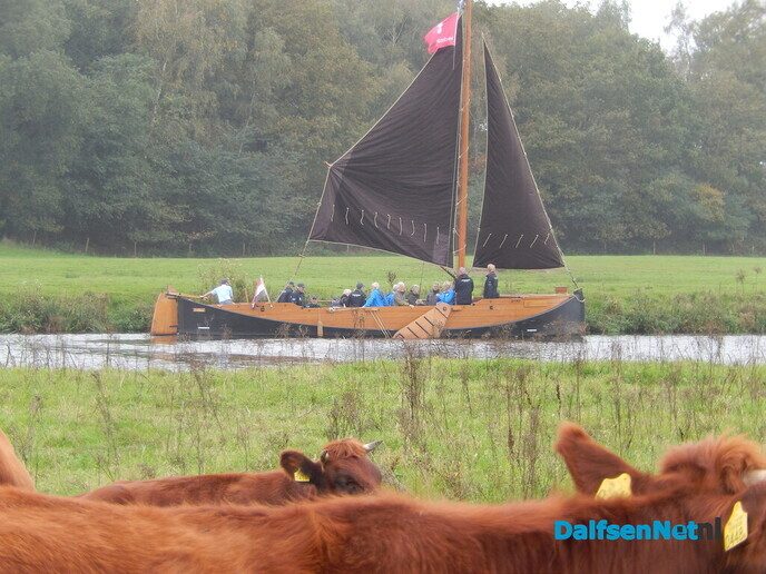 Vandaag waren zeilende zompen te zien op de Vecht - Foto: Willy