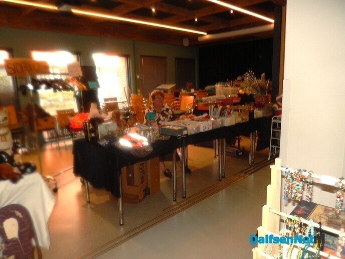 Kleinschalige Fair in het Dorpshuus - Foto: Willy