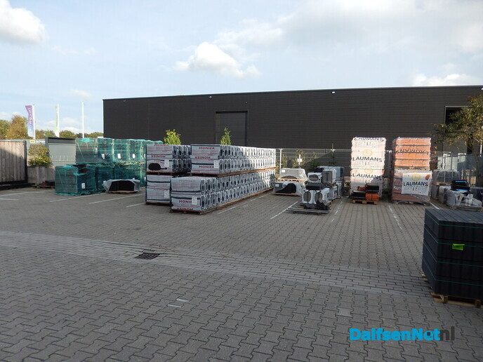 Wat een gigantisch bedrijf is dat geworden - Foto: Willy