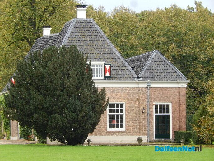 Windesheim met zijn mooie gebouwen, prachtig - Foto: Willy