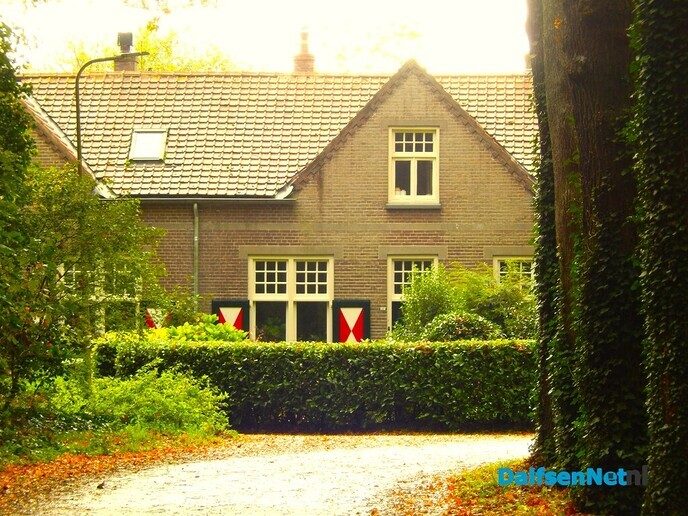 Windesheim met zijn mooie gebouwen, prachtig - Foto: Willy