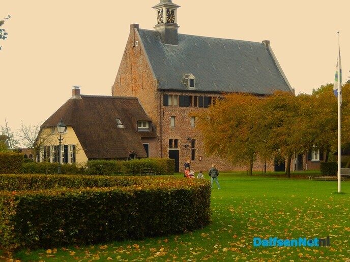Windesheim heeft buiten de landgoedhuizen nog meer mooie huizen - Foto: Willy