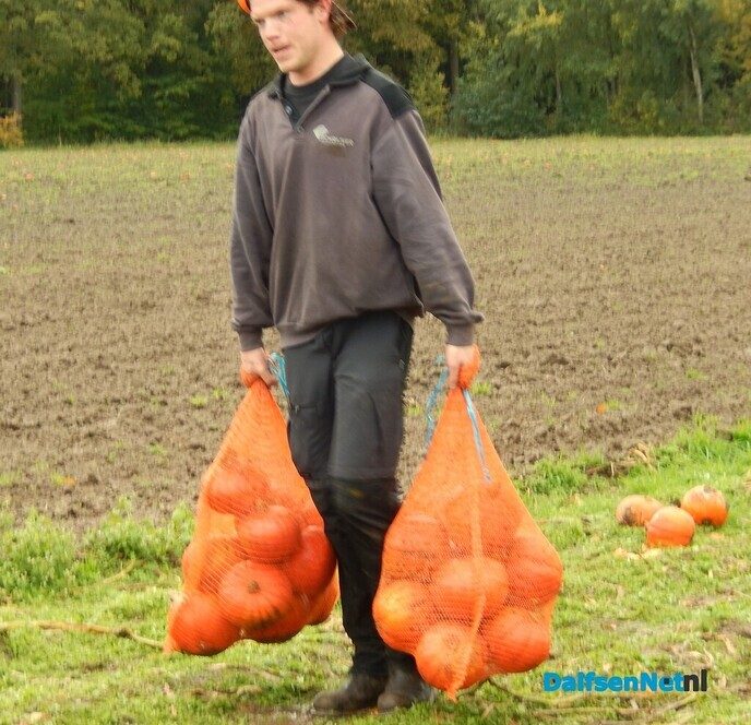 Wat een mooie actie van het bedrijf van Jan Overesch - Foto: Willy