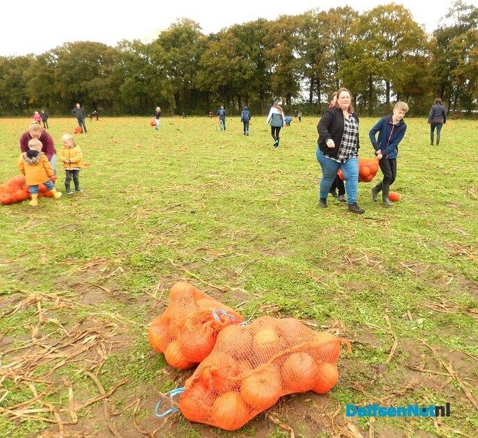 Wat een mooie actie van het bedrijf van Jan Overesch - Foto: Willy