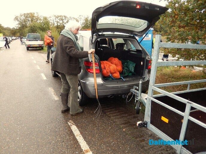 Wat een mooie actie van het bedrijf van Jan Overesch - Foto: Willy
