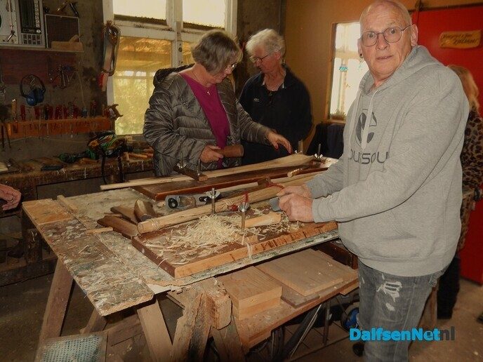 Veel belangstelling voor open middag workshop midwinterhoorn - Foto: Willy