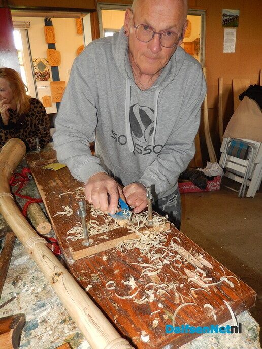 Veel belangstelling voor open middag workshop midwinterhoorn - Foto: Willy