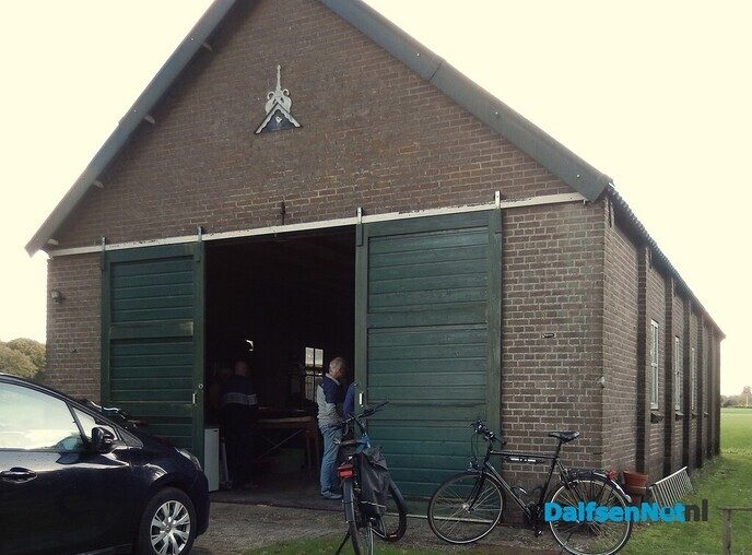 Veel belangstelling voor open middag workshop midwinterhoorn - Foto: Willy