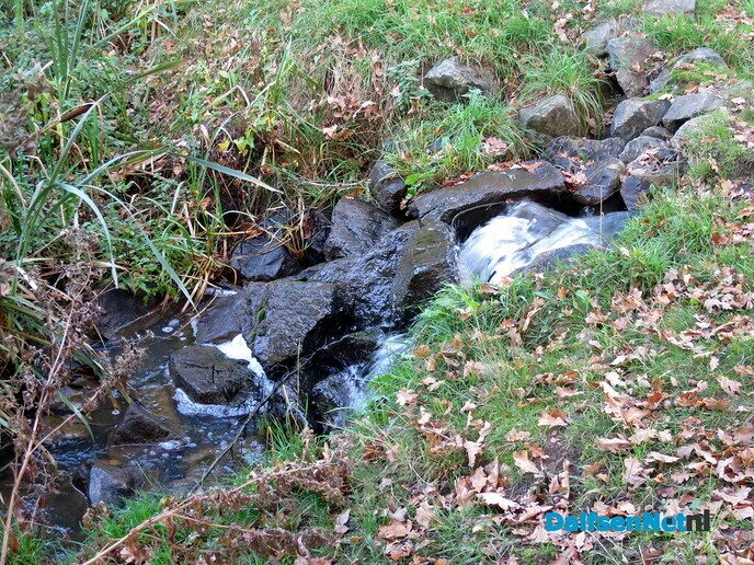 Als alles brand, brand water ook - Foto: Wim