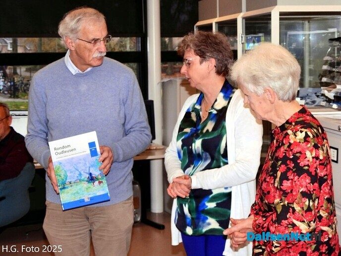 Verhalen Oudleusen uit Rondom Dalfsen gebundeld - Foto: H.G. Foto
