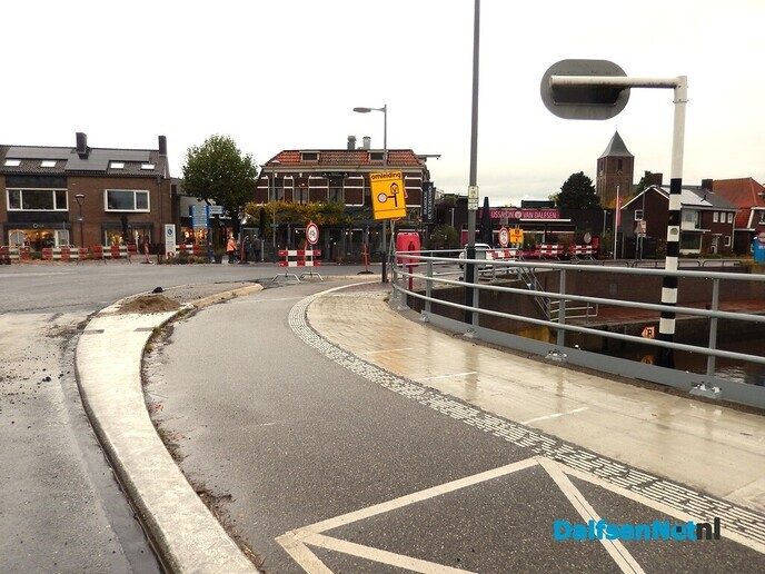 De Vechtbrug is weer open - Foto: Willy
