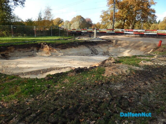 Komend weekend moet het echt gebeuren: 40 man aan het werk - Foto: Willy