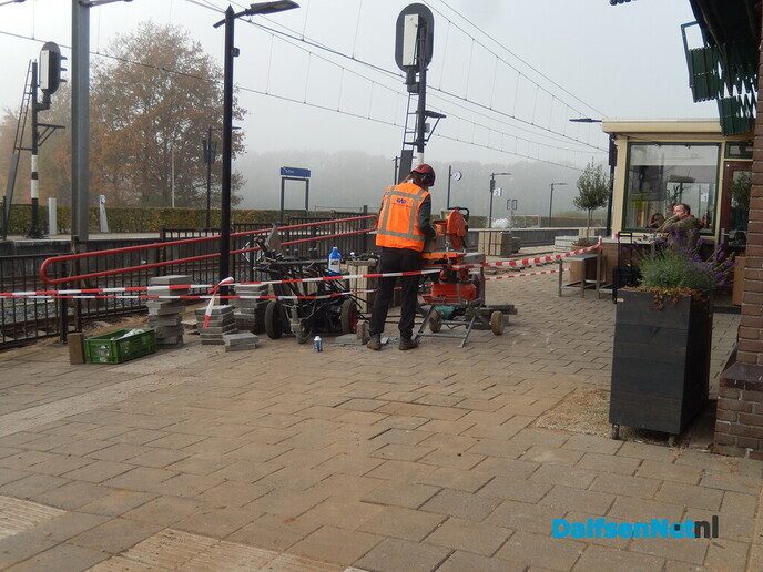 De dag: spectaculaire spoorwerkzaamheden 3 (bij het station) - Foto: Willy