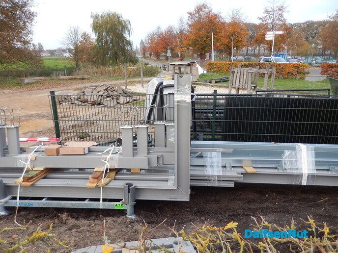 Stationsomgeving is afgelopen weekeind flink aangepakt - Foto: Willy