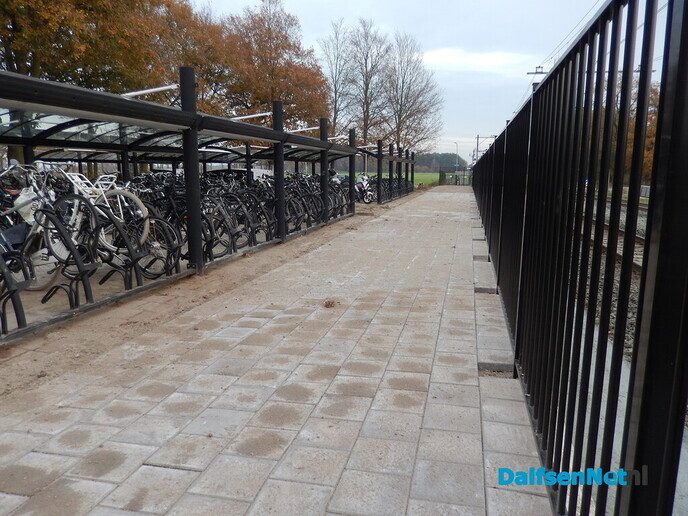 Stationsomgeving is afgelopen weekeind flink aangepakt - Foto: Willy