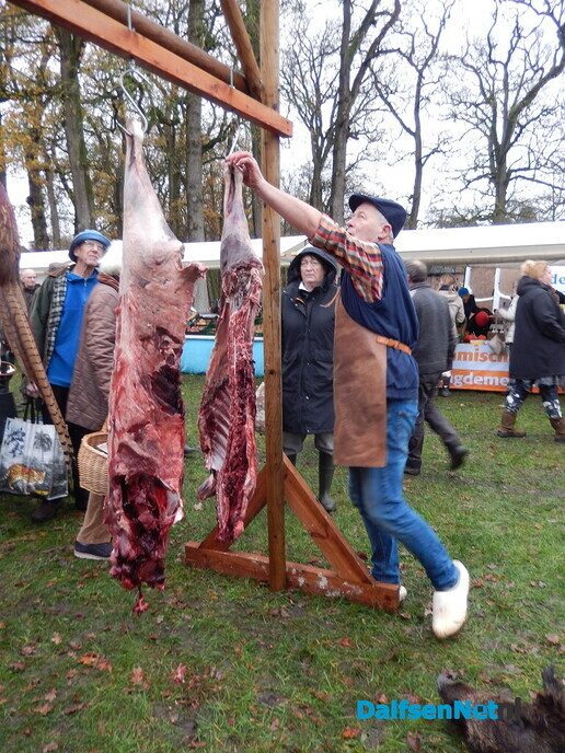 Het was weer een gezellige markt in Vilsteren - Foto: Willy