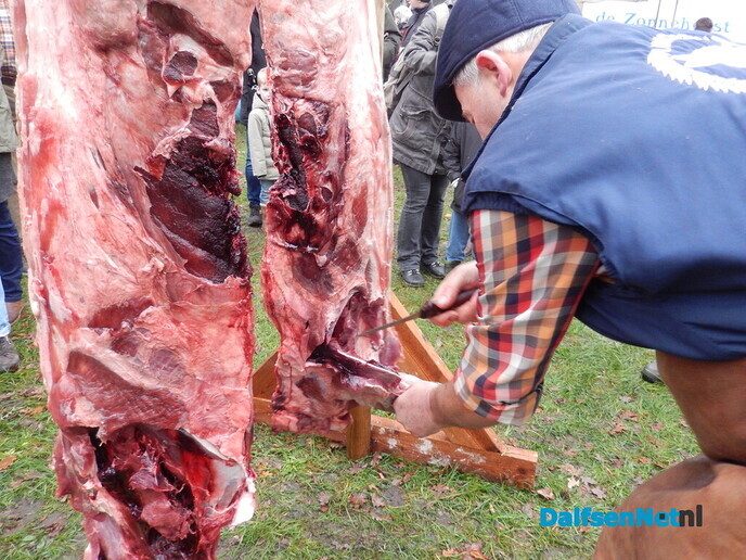 Het was weer een gezellige markt in Vilsteren - Foto: Willy