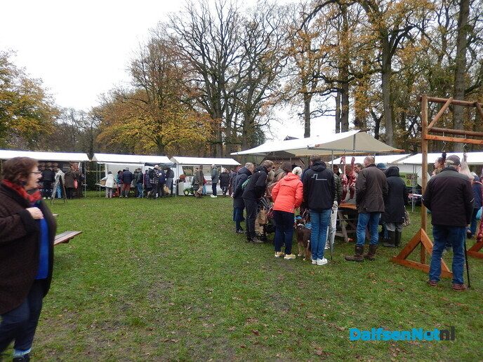 Het was weer een gezellige markt in Vilsteren - Foto: Willy
