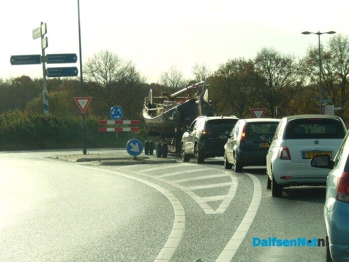 Vechtzomp op transport - Foto: Willy