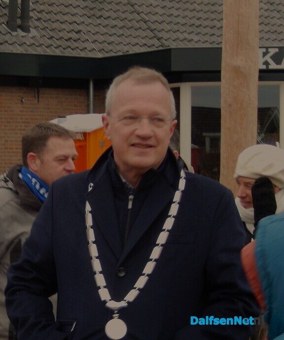 Warm welkom Sinterklaas in Hoonhorst, ondanks de kou - Foto: Willy
