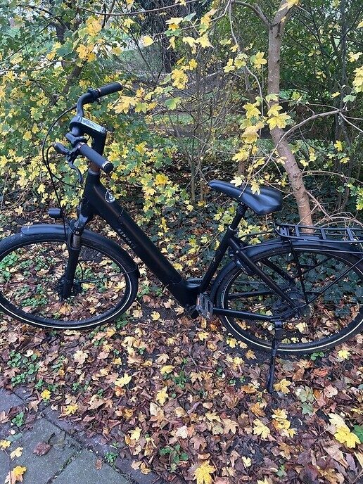 Wie mist fiets - Foto: Ingezonden foto