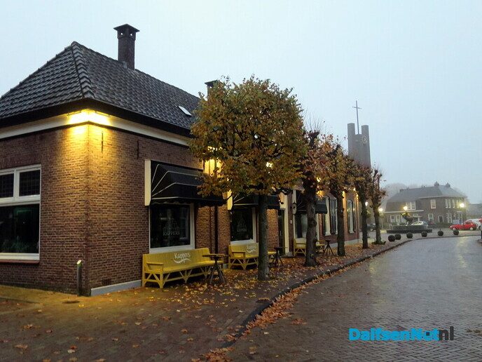 Een kleurige zondagmorgen wandeling, het wordt steeds mooier - Foto: Wim