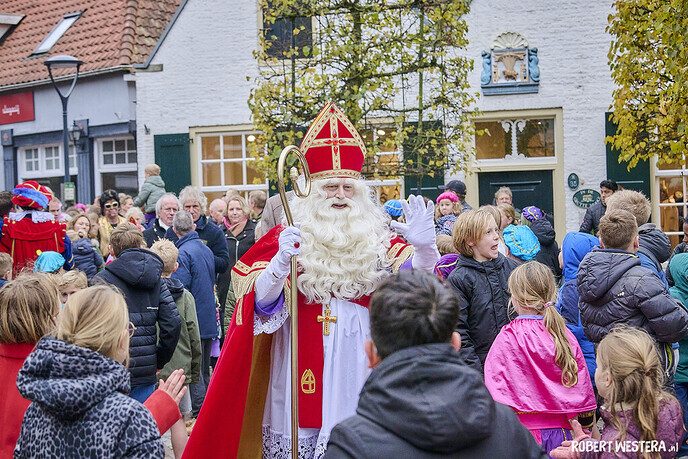 Sinterklaas vaart naar Dalfsen - Foto: Ingezonden foto