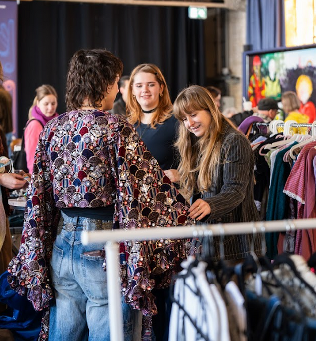 Kies hergebruik in plaats van Black Friday - Foto: Ingezonden foto