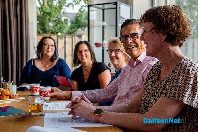 Open leesclub over Onder de paramariboom - Foto: Ingezonden foto