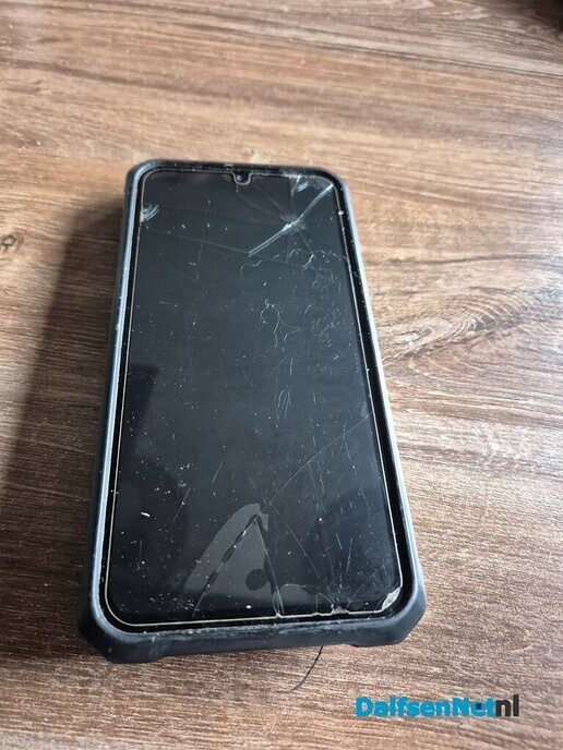 Telefoon gevonden en weer op de plek - Foto: Ingezonden foto