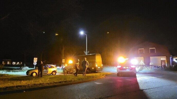 Ongeval Lemelerveldseweg en melding brandweer Lemele (Update) - Foto: Niels Jansen