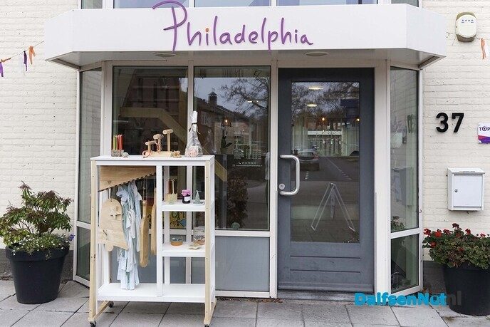 Volop keuze kerstartikelen bij Top Vechtdal winkel - Foto: Paul Scholten