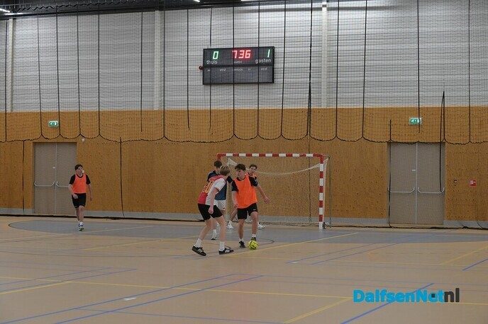 Kerstzaalvoetbaltoernooi 2025 - Foto: Johan Bokma